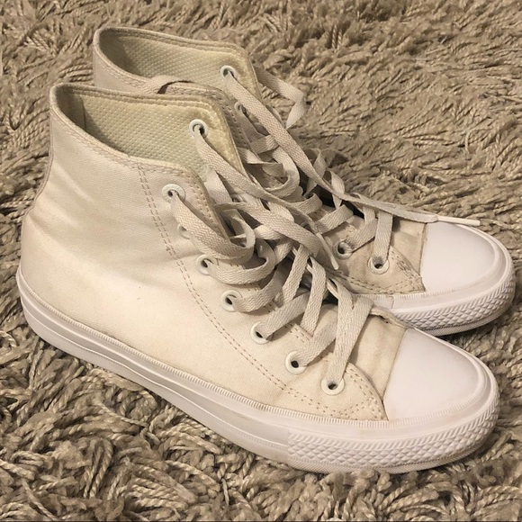 dirty white chuck taylors